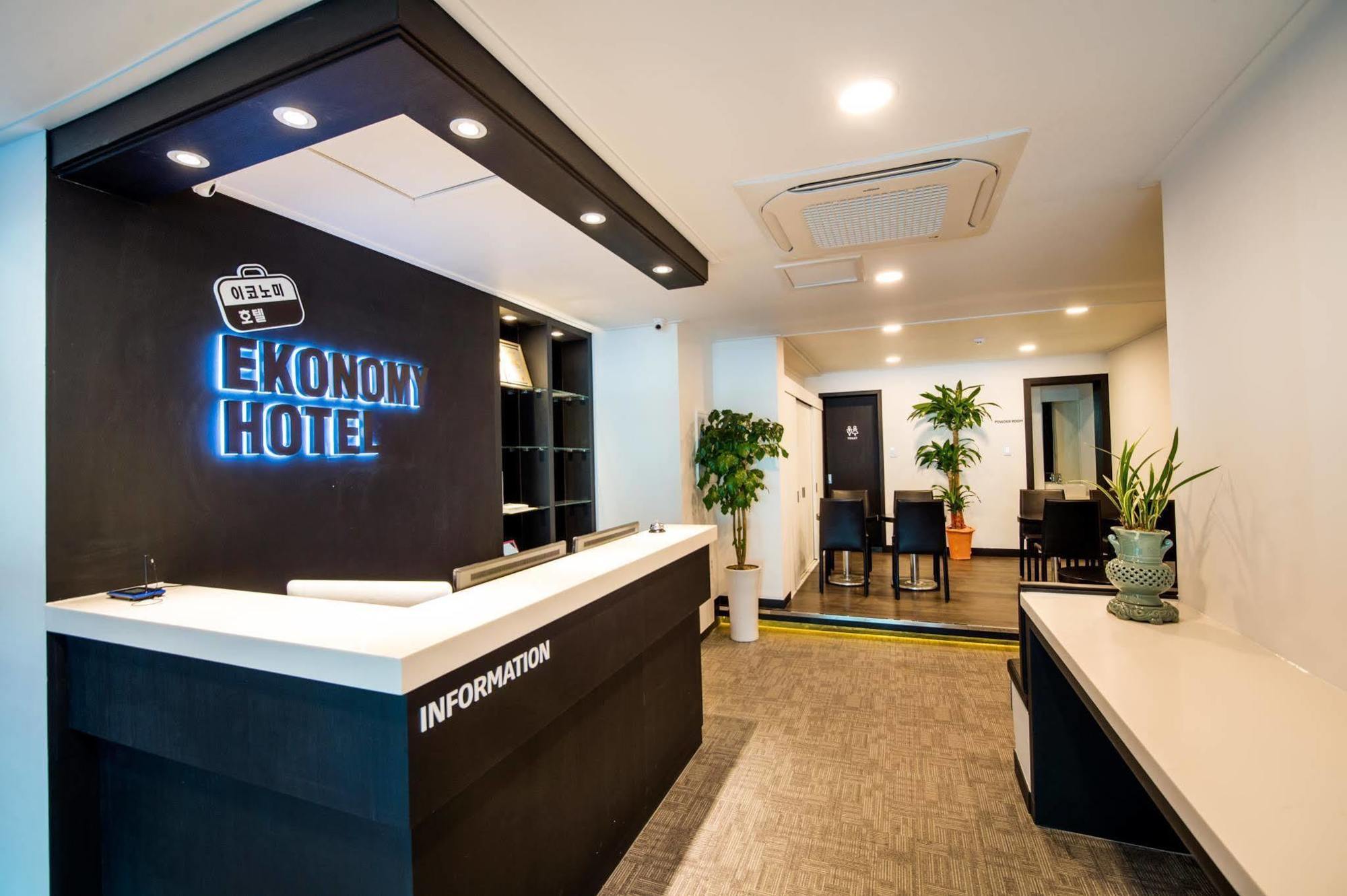 Ekonomy Hotel Sokcho Exterior photo